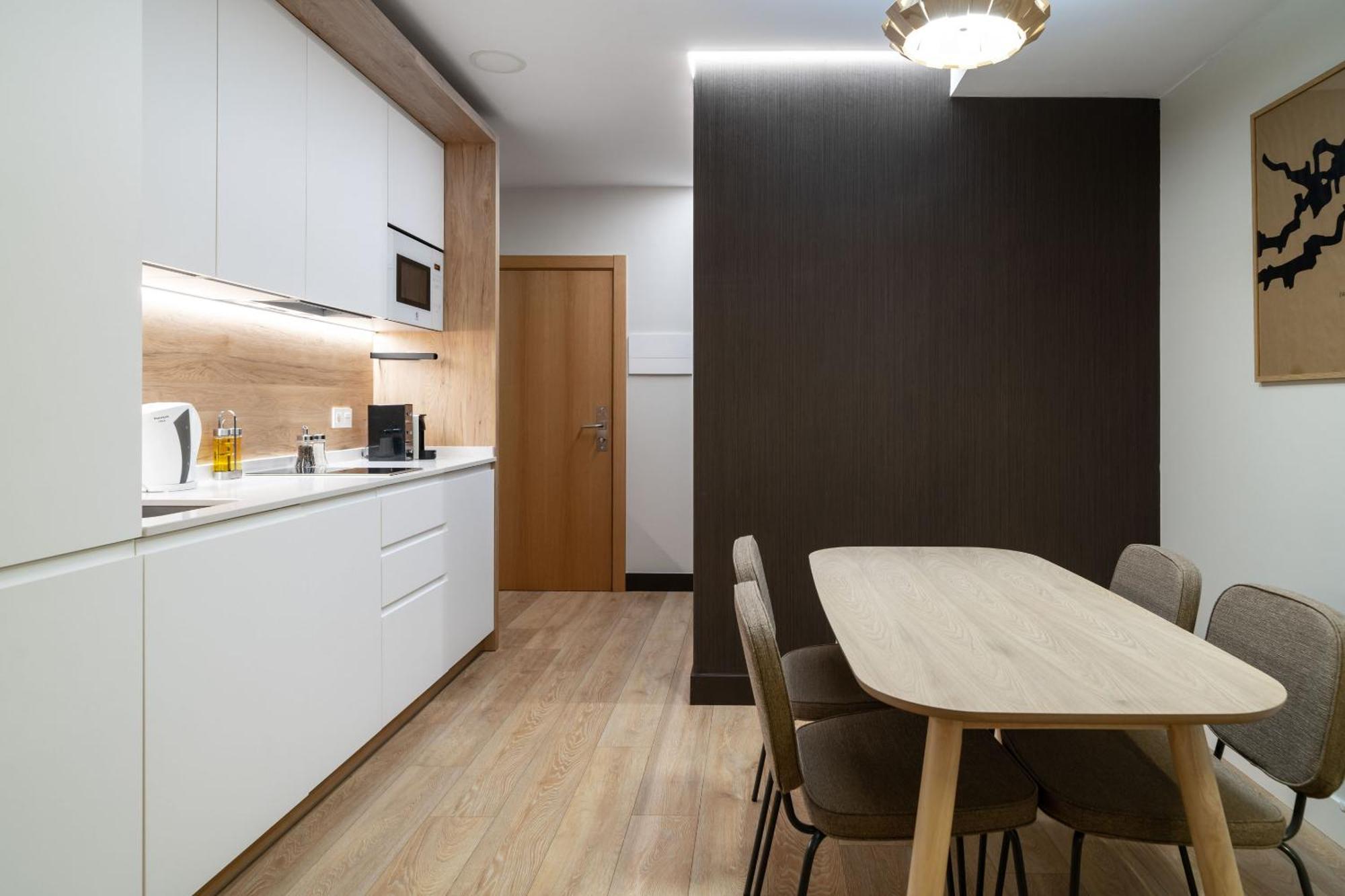 Limehome Bilbao Tristan De Leguizamon Kalea Buitenkant foto