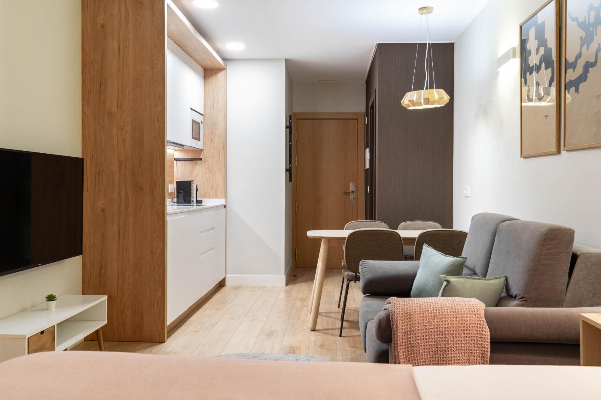 Limehome Bilbao Tristan De Leguizamon Kalea Buitenkant foto