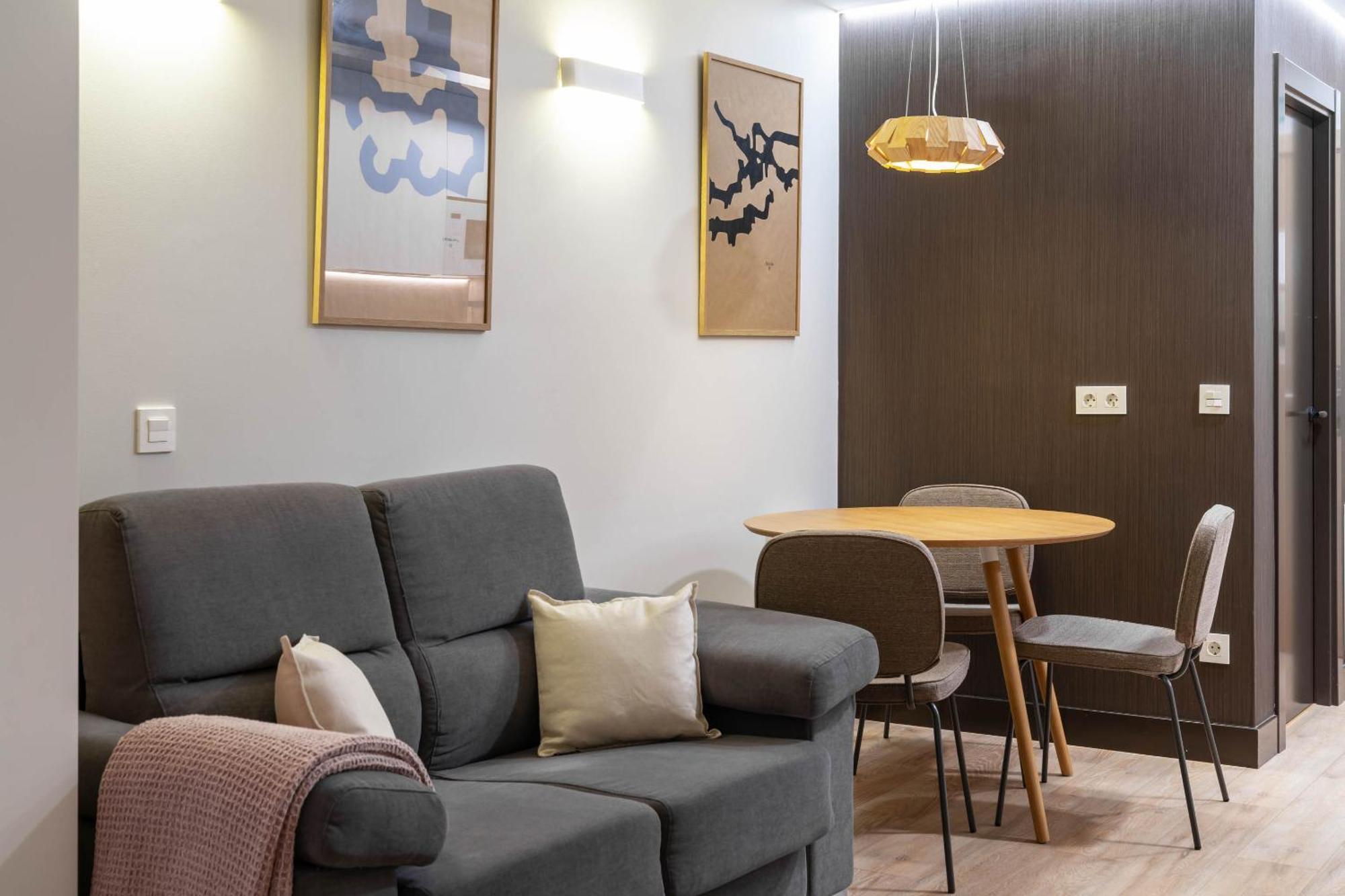 Limehome Bilbao Tristan De Leguizamon Kalea Buitenkant foto